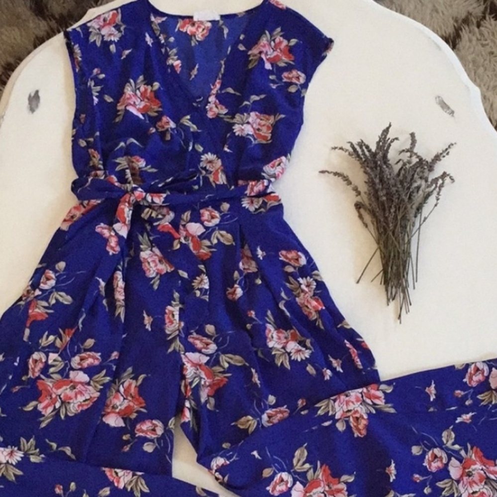 Sienna Sky Floral jumpsuit